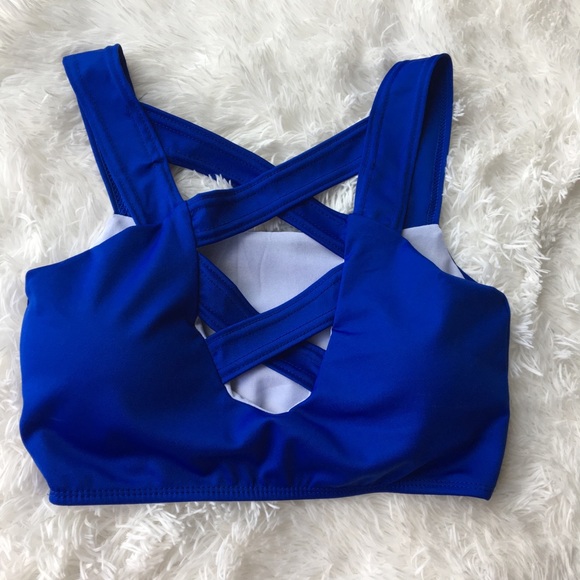 ⭐️ NWOT. Blue bikini top. Small. Stretchy. Lightweight. Breathable. - Picture 2 of 8